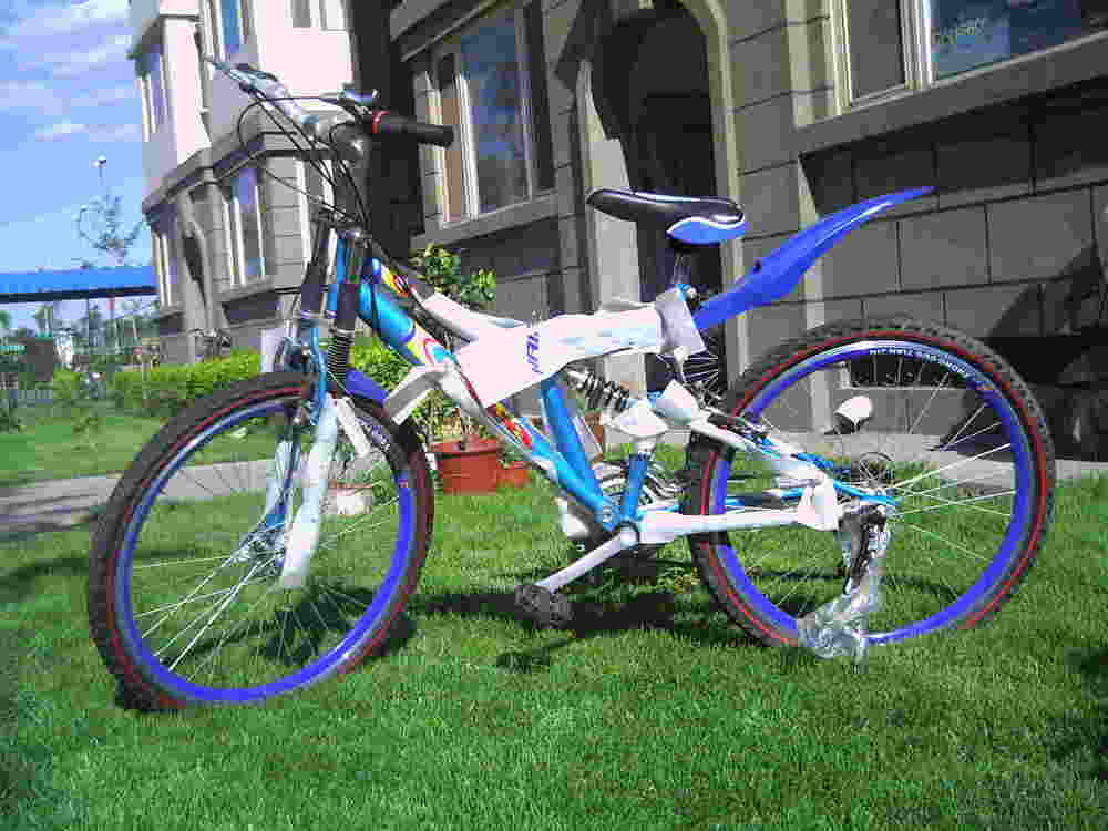 全新的變速自行車現(xiàn)低價轉(zhuǎn)讓